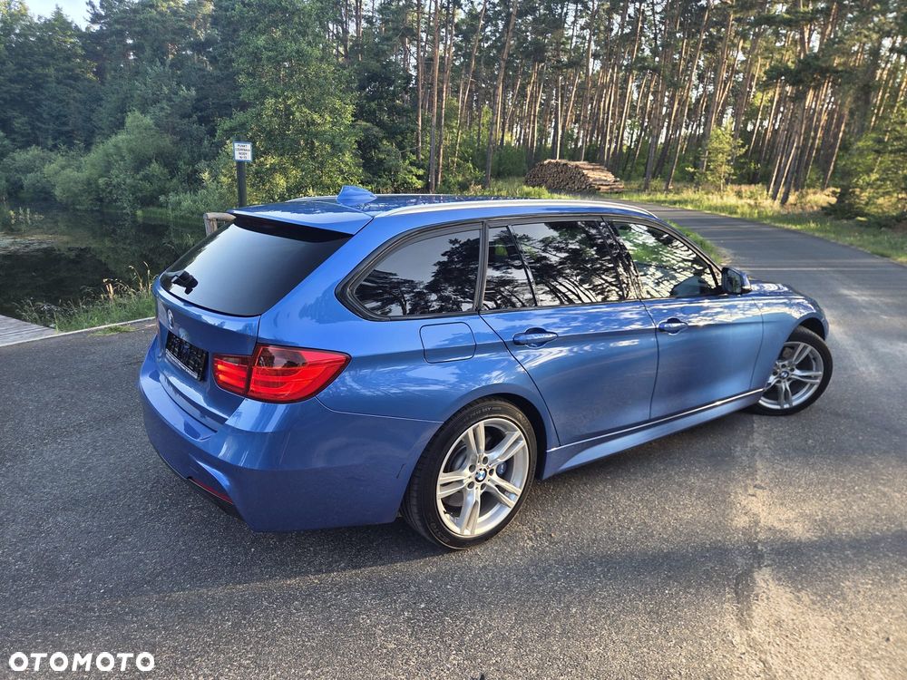 BMW Seria 3 320d - 27