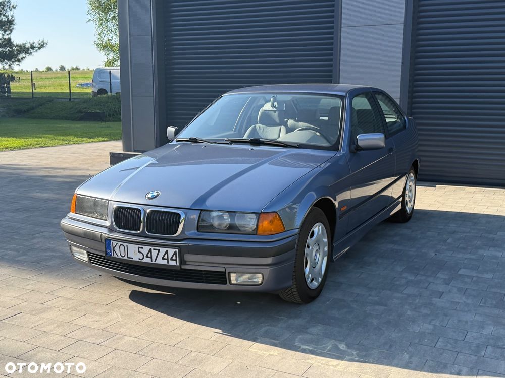 BMW Seria 3 - 1