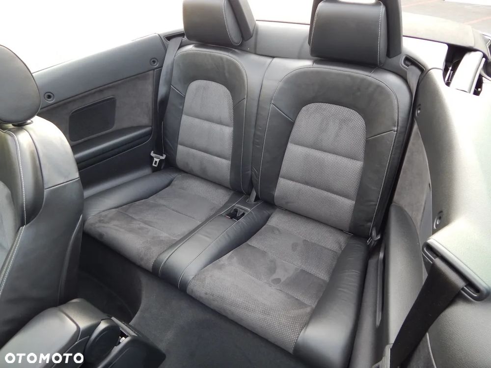 Audi A3 Cabrio 2.0 TDI DPF S tronic S Line Sportpaket - 19