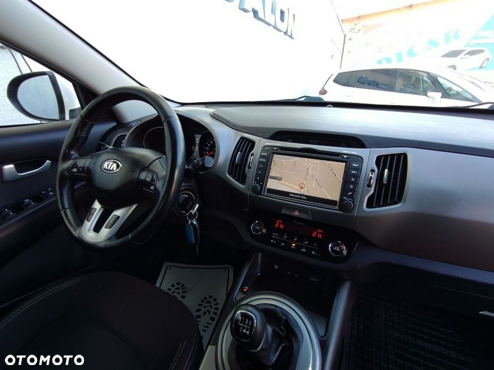 Kia Sportage - 14