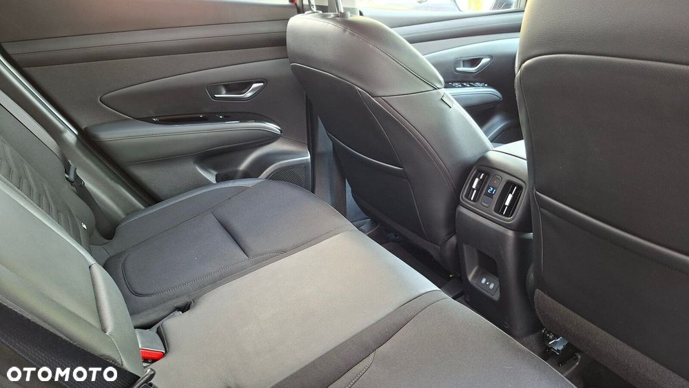 Hyundai Tucson - 12