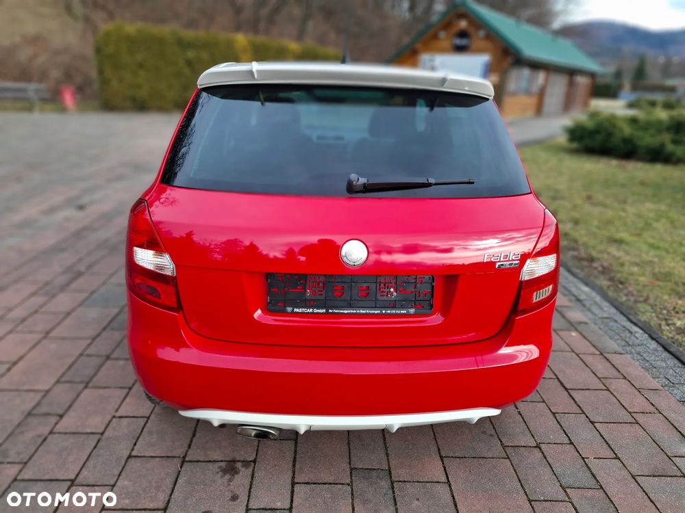 Skoda Fabia 1.4 16V Sport - 4