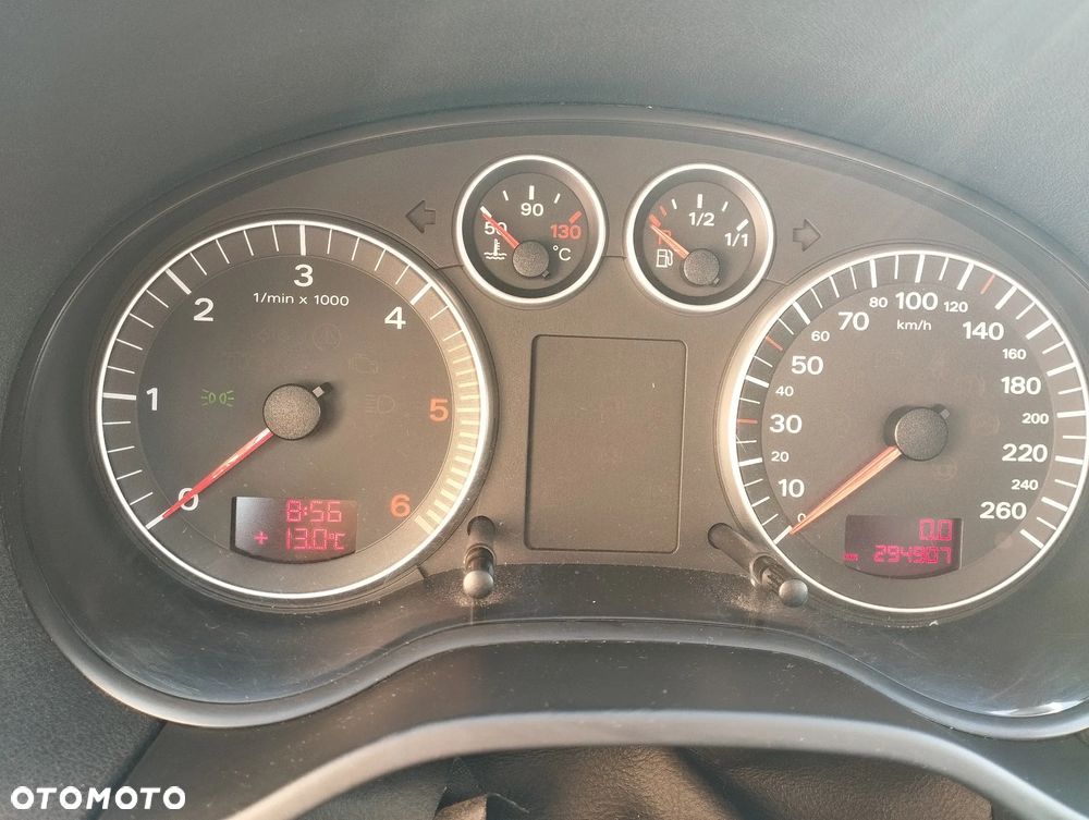 Audi A3 3-drzwiowe 2.0 TDI Ambiente - 8