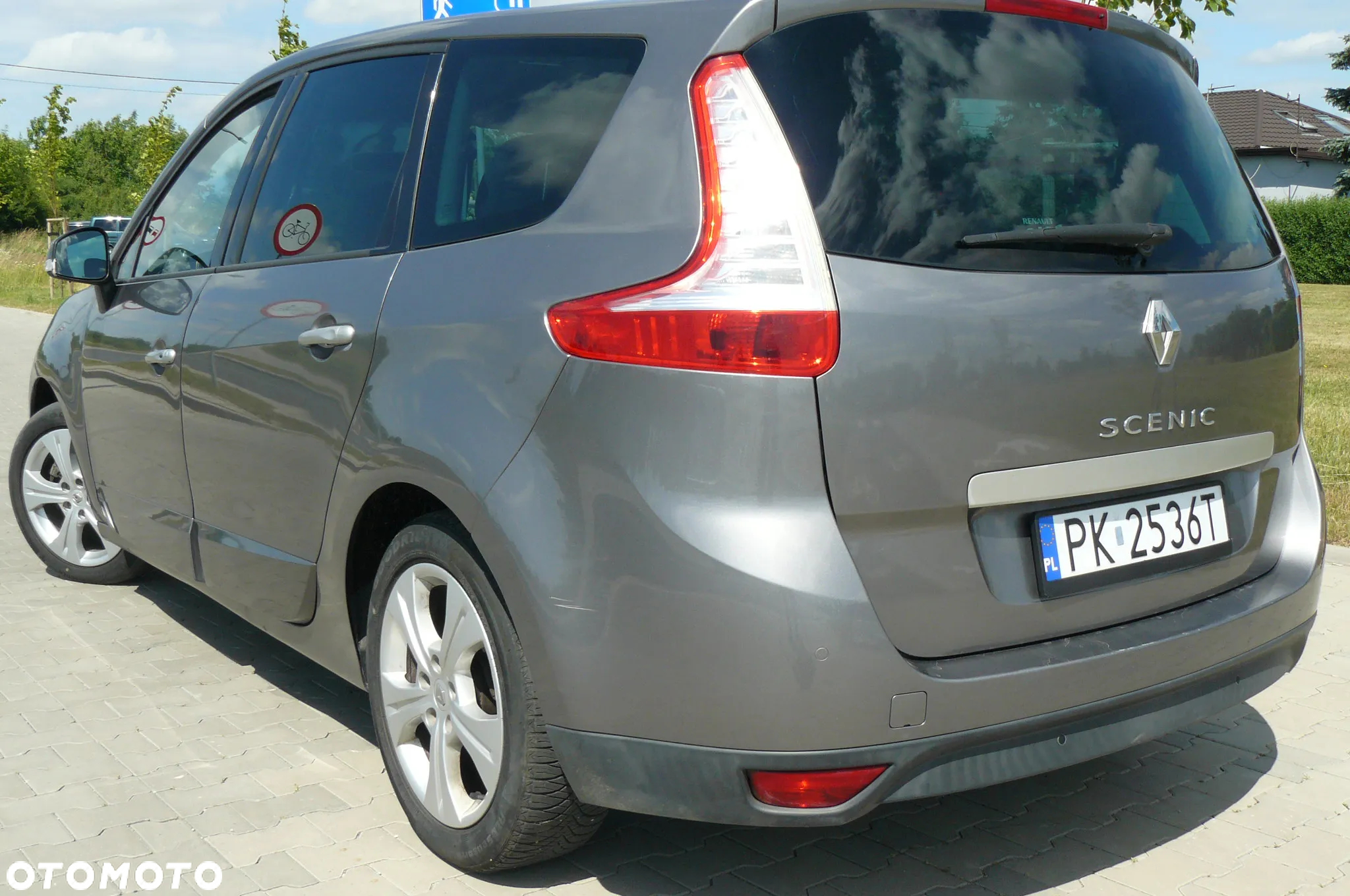 Renault Scenic - 8