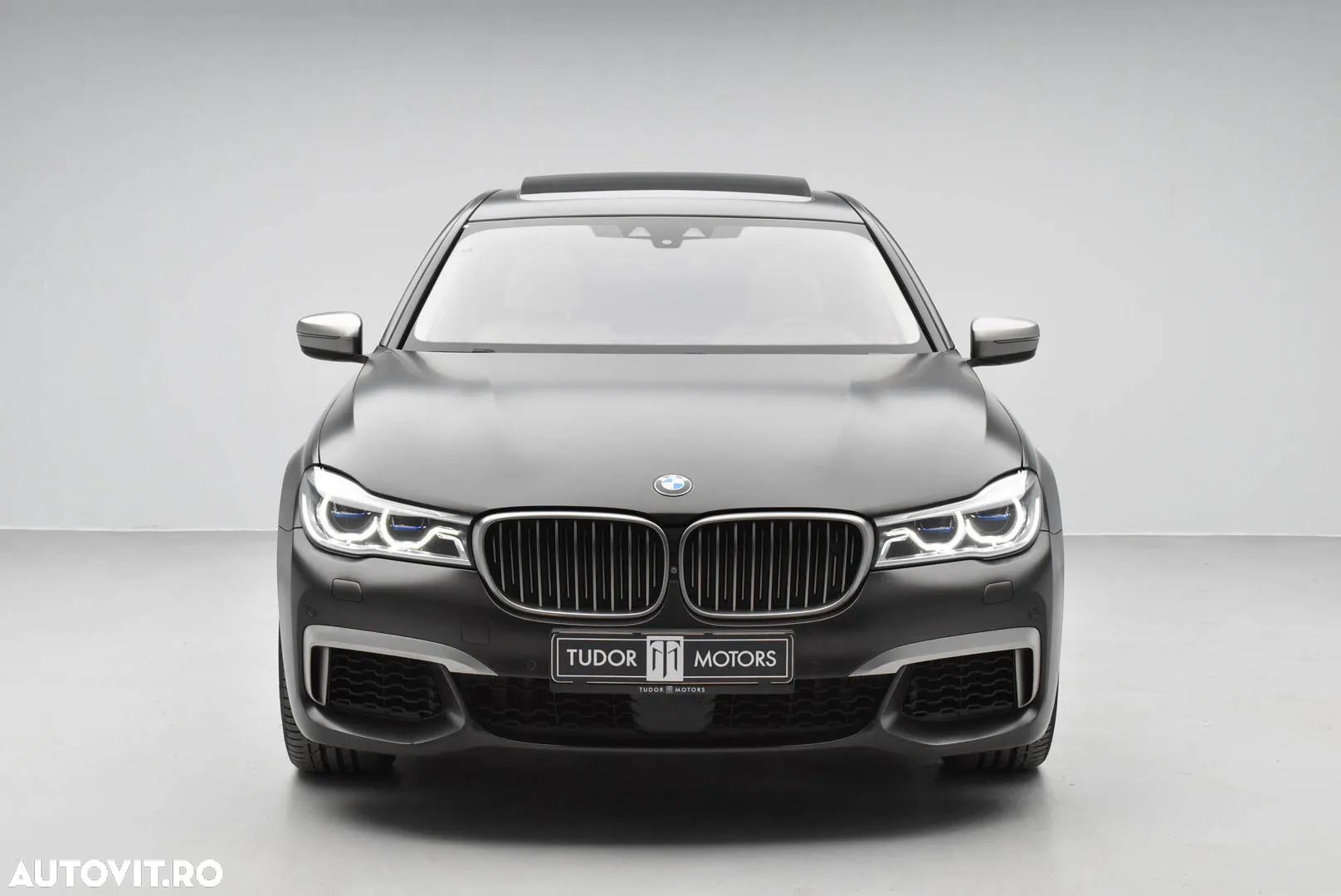 BMW M7 M760Li xDrive - 5