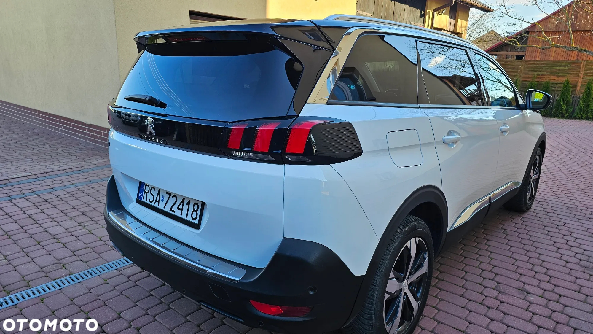 Peugeot 5008 1.5 BlueHDi Allure Pack S&S EAT8 - 5