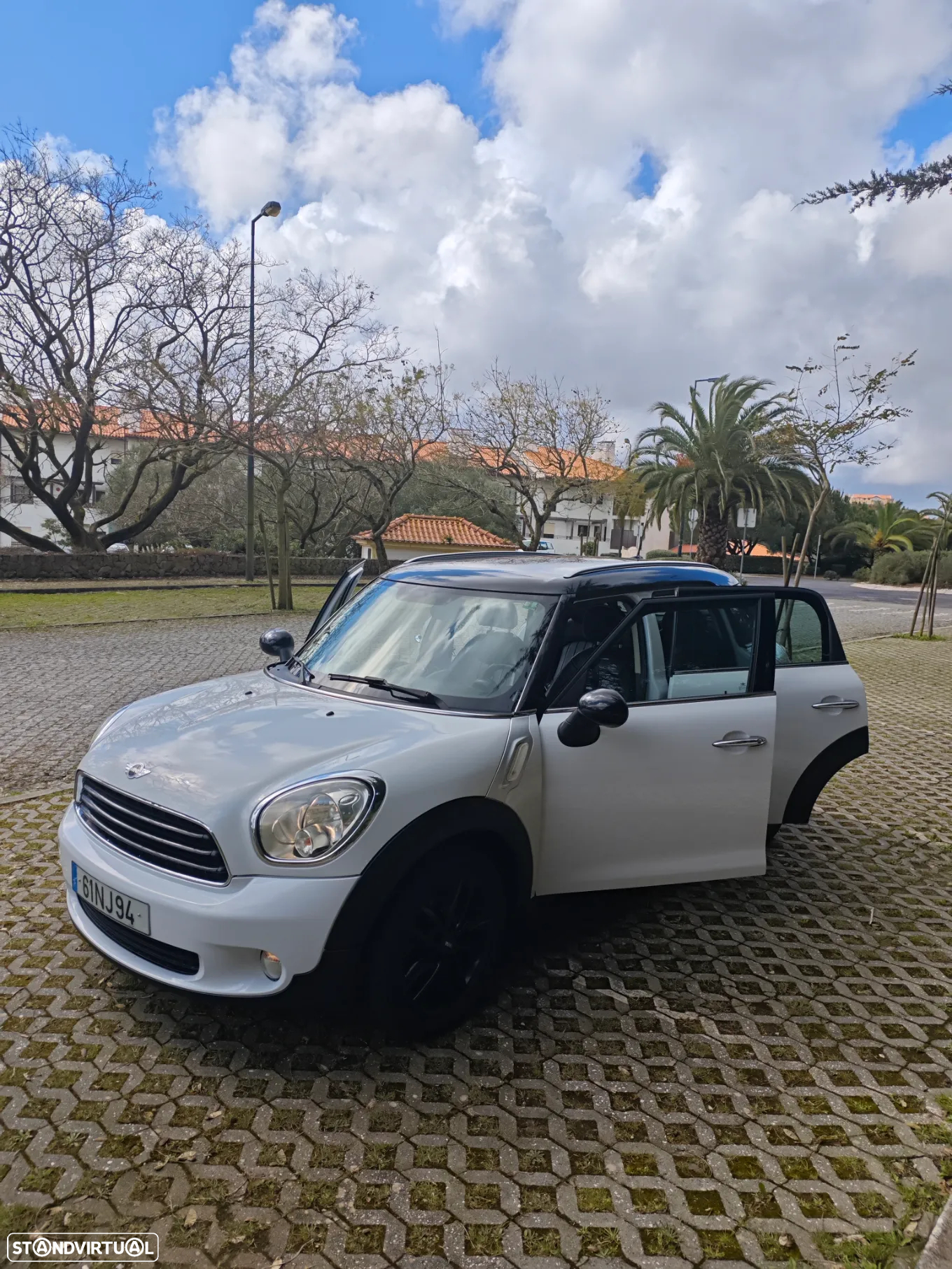 MINI Countryman One D - 11