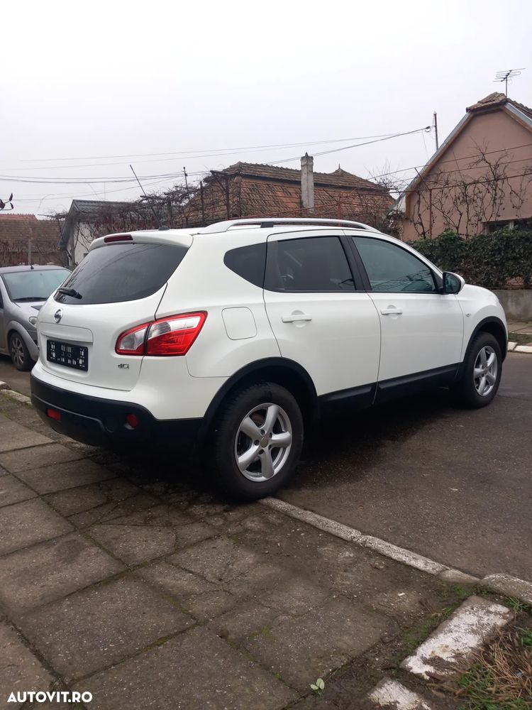 Nissan Qashqai 1.5 DCI N-Connecta - 13