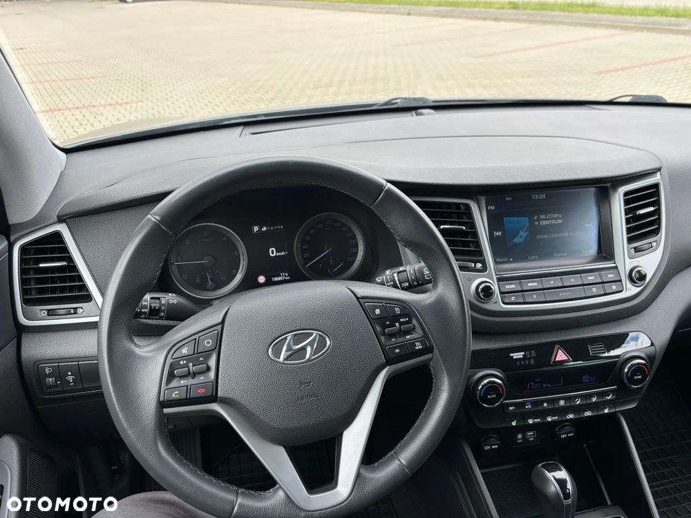 Hyundai Tucson blue 1.7 CRDi 2WD DCT Premium - 36