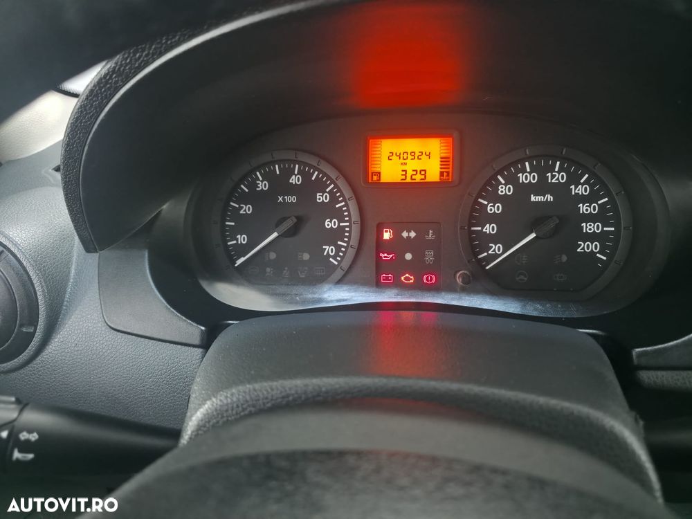 Dacia Logan K90 1.6 Preference - 13