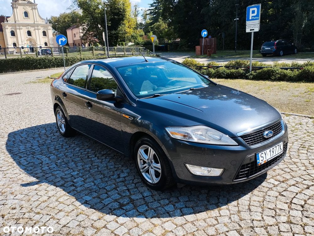 Ford Mondeo 2.0 TDCi Titanium - 10