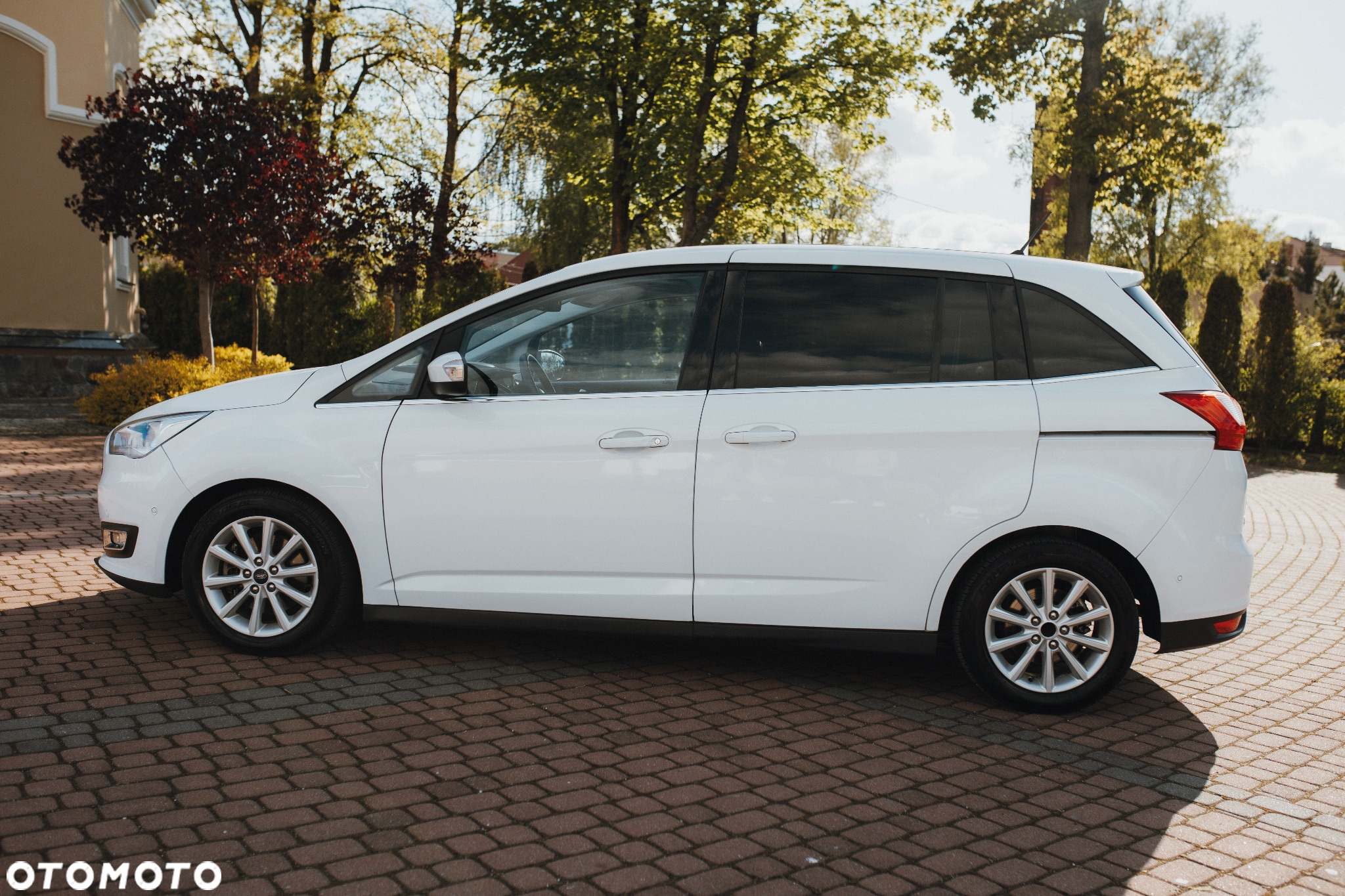 Ford Grand C-MAX - 5