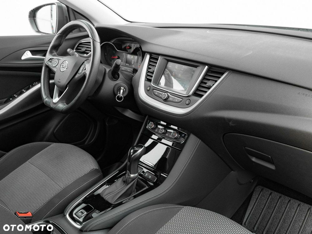 Opel Grandland X 1.2 T GPF Edition S&S - 34