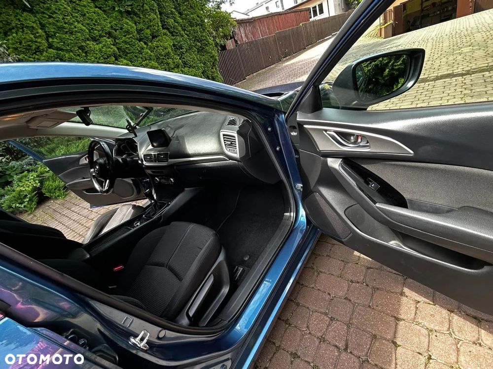 Mazda 3 - 12