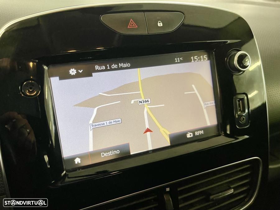 Renault Clio Sport Tourer 0.9 TCe Limited Edition - 13