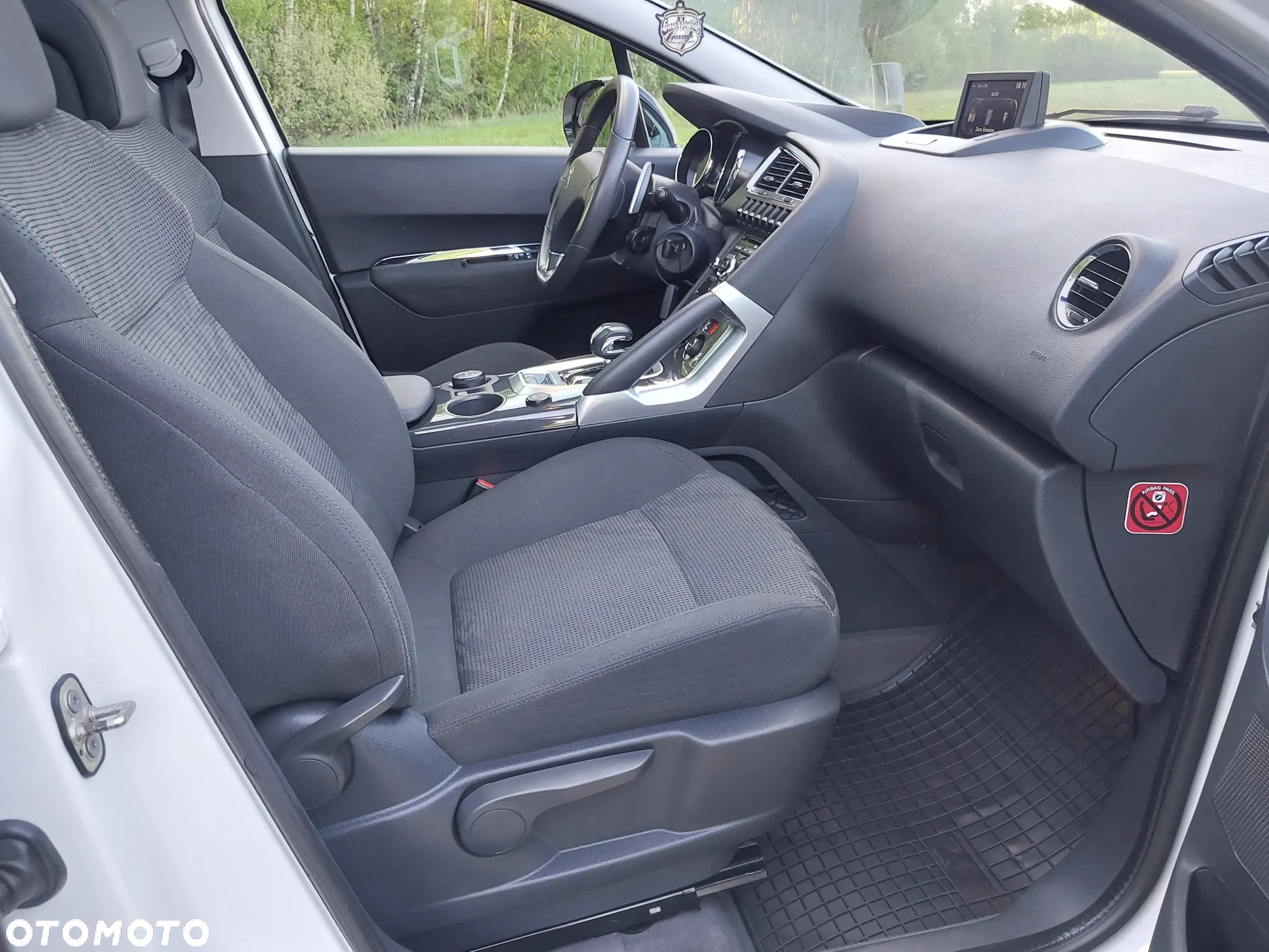 Peugeot 3008 - 24