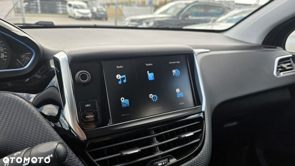 Peugeot 2008 - 18