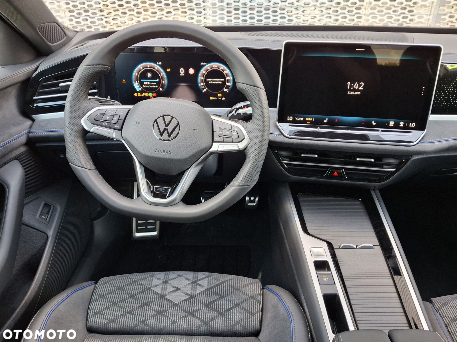 Volkswagen Passat - 20