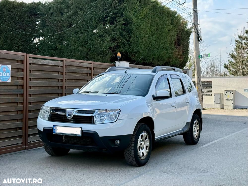 Dacia Duster 1.6 4x4 Laureate - 4