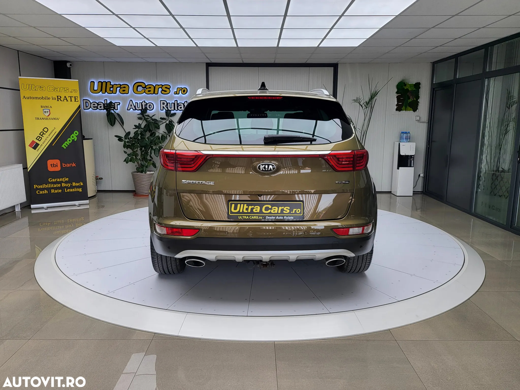 Kia Sportage 2,0 CRDI AWD GT Line - 5