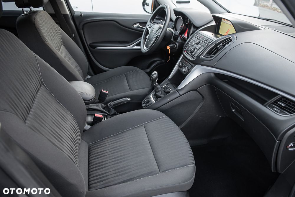 Opel Zafira - 22