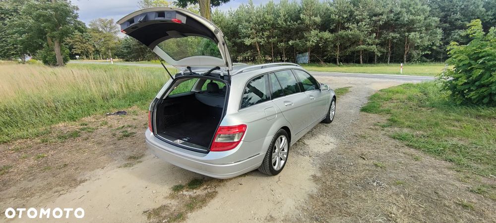 Mercedes-Benz Klasa C 180 Kompressor Avantgarde - 26