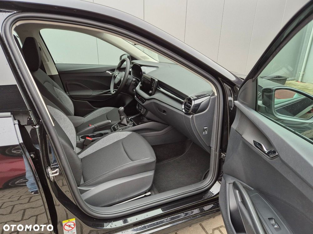 Skoda Fabia 1.0 Essence - 12