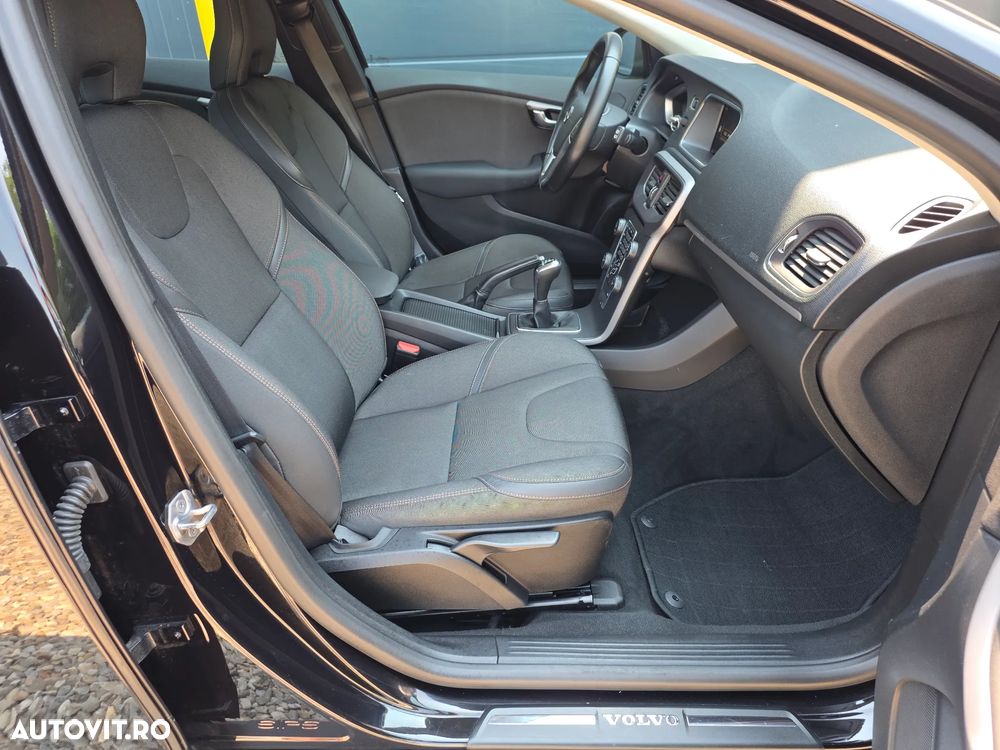 Volvo V40 - 11