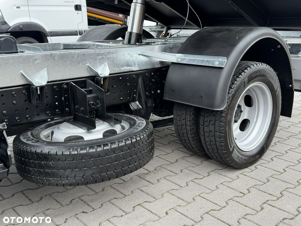 Mitsubishi Canter - 9