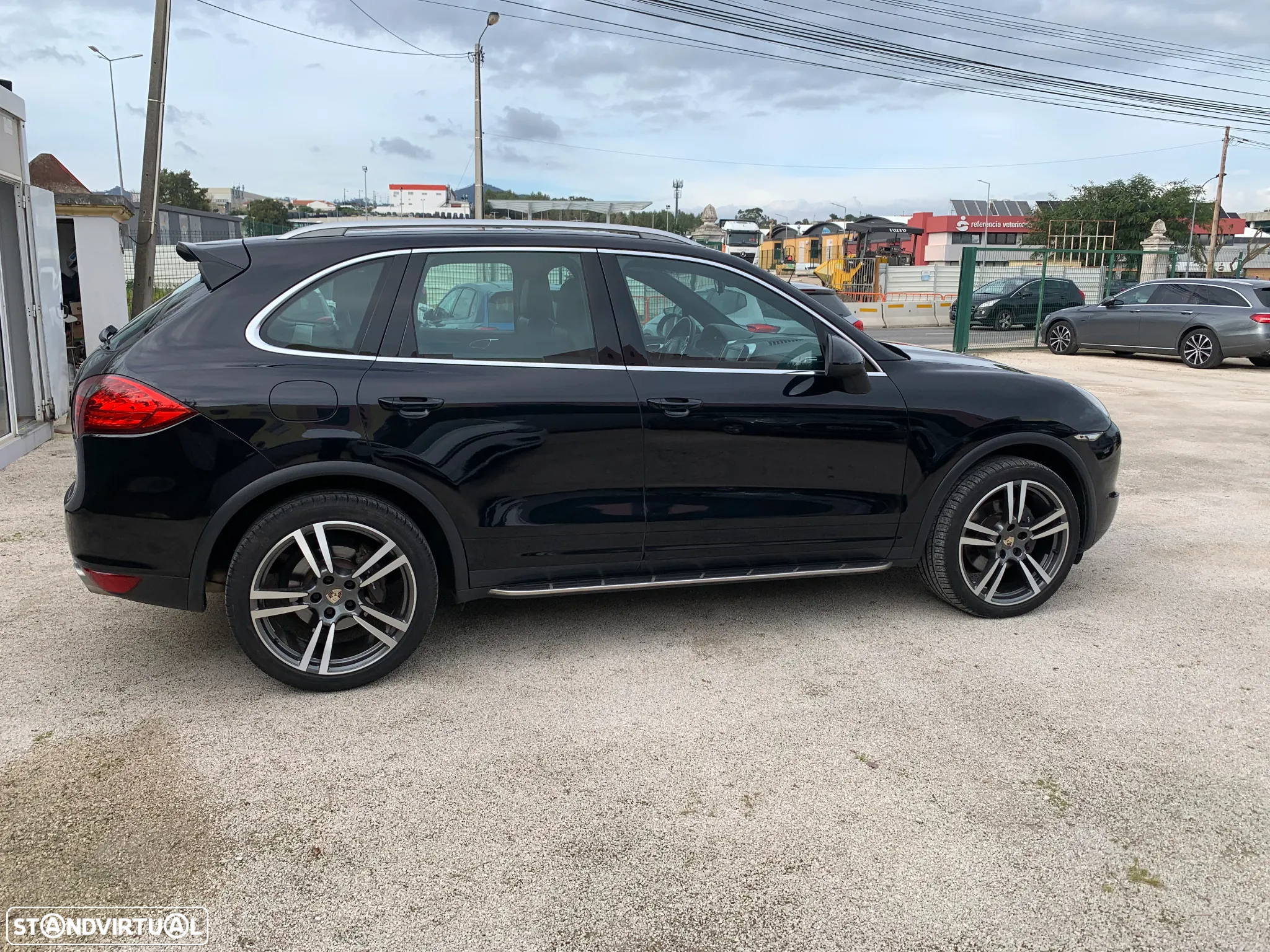 Porsche Cayenne Diesel Tiptronic S - 18