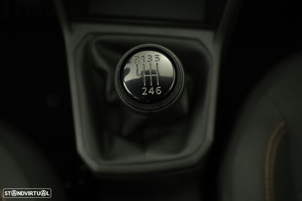 Dacia Sandero - 12