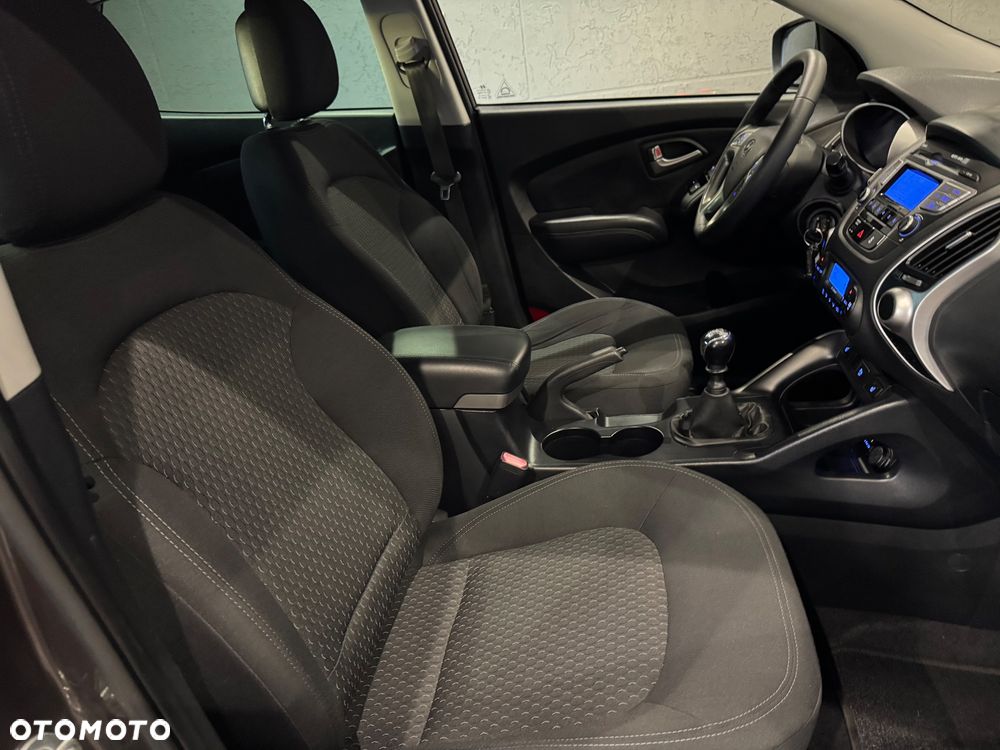 Hyundai ix35 1.6 2WD Fifa World Cup Edition - 21