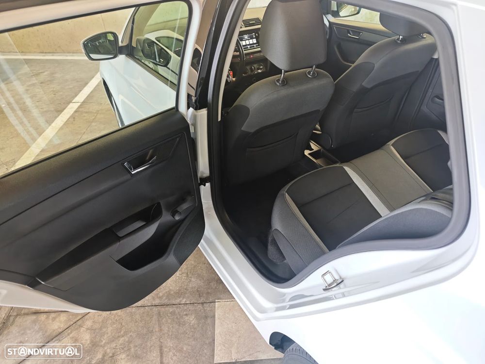 Skoda Fabia 1.0 TSI Cool Edition - 8