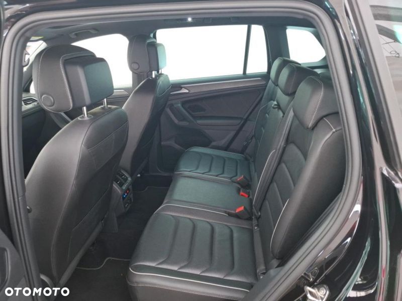 Volkswagen Tiguan 1.4 eHybrid OPF DSG R-Line - 11