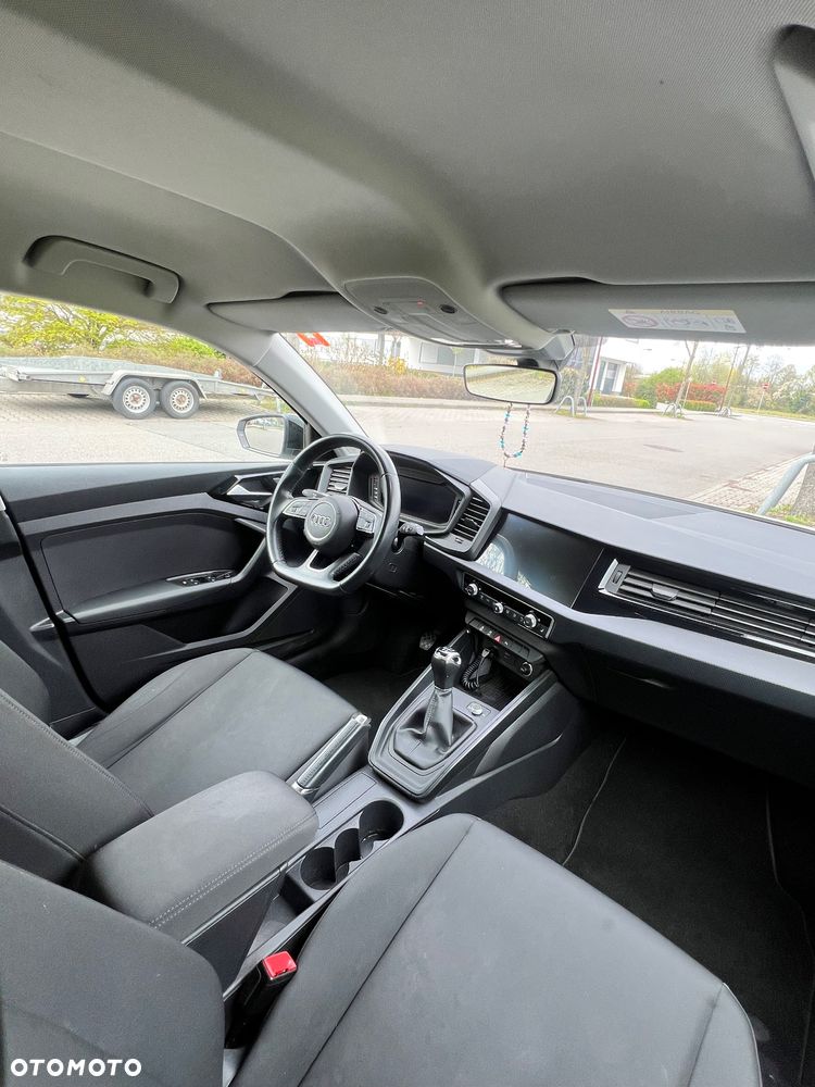 Audi A1 Sportback 25 TFSI S line - 8
