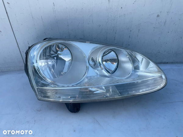 LAMPA PRAWY PRZÓD VW GOLF V 1K6941006N