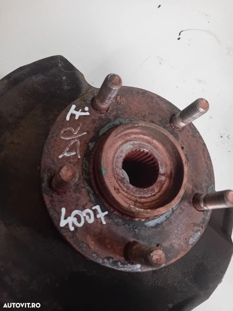 Fuzetă Față Stânga/Dreapta Peugeot 4007 2007-2012 2.2 HDI – Piese Auto Arad România - 2