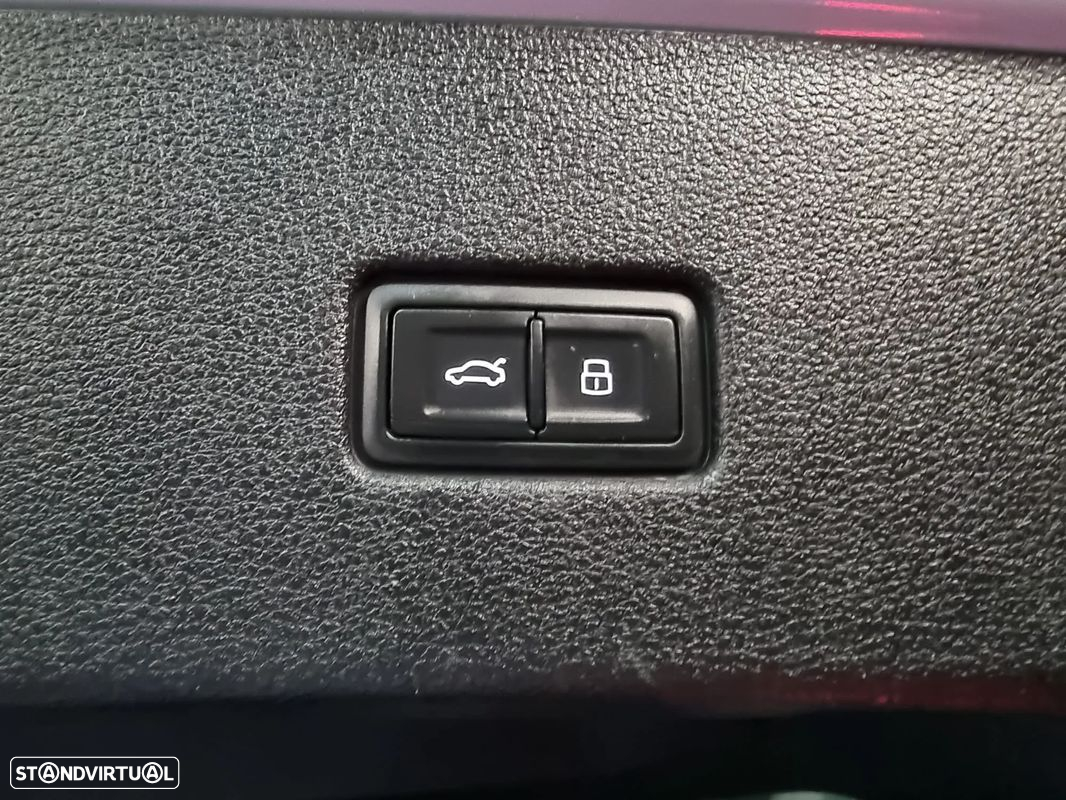 Audi Q8 50 TDI quattro Tiptronic - 28