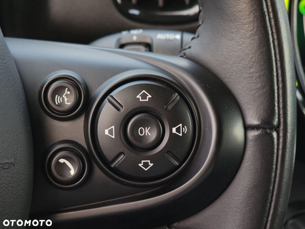 MINI Countryman One D - 20