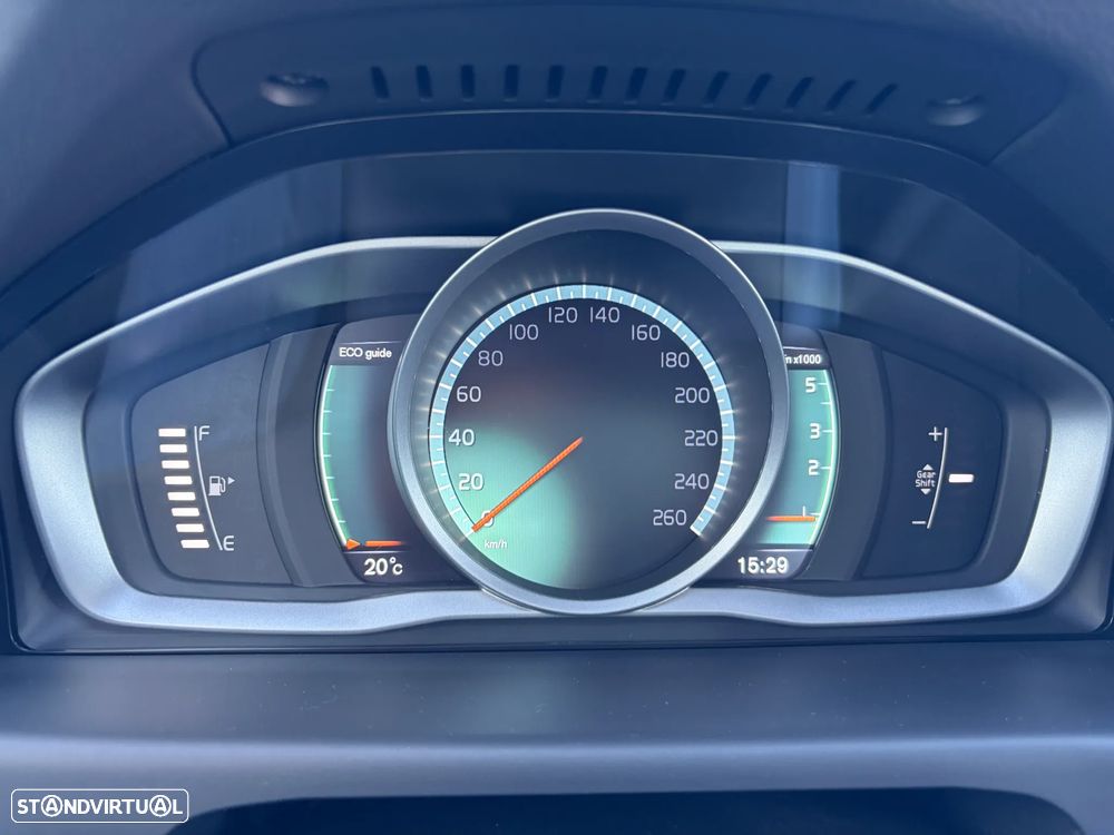 Volvo V70 1.6 D2 Momentum - 23