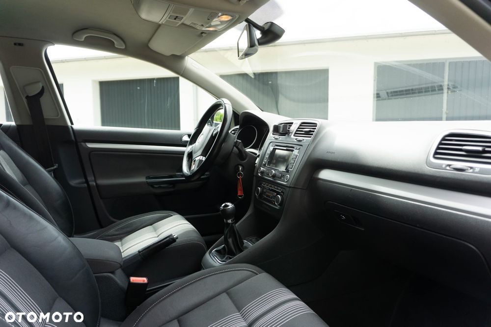 Volkswagen Golf 1.6 BlueTDI Comfortline - 2