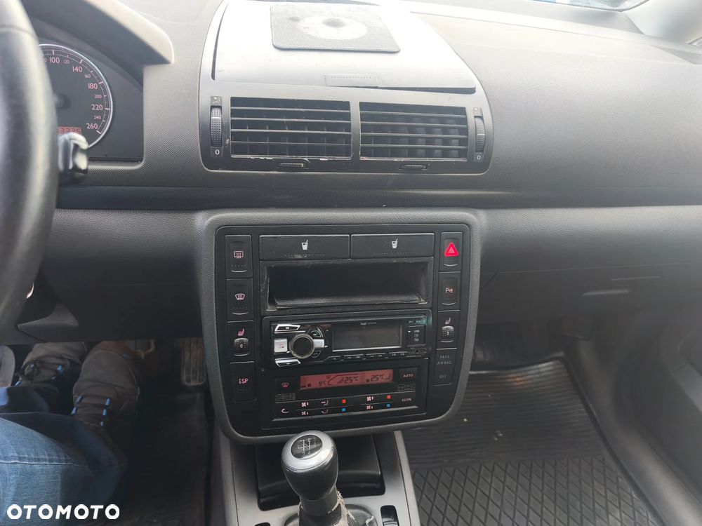 Seat Alhambra 2.0 Kids - 8