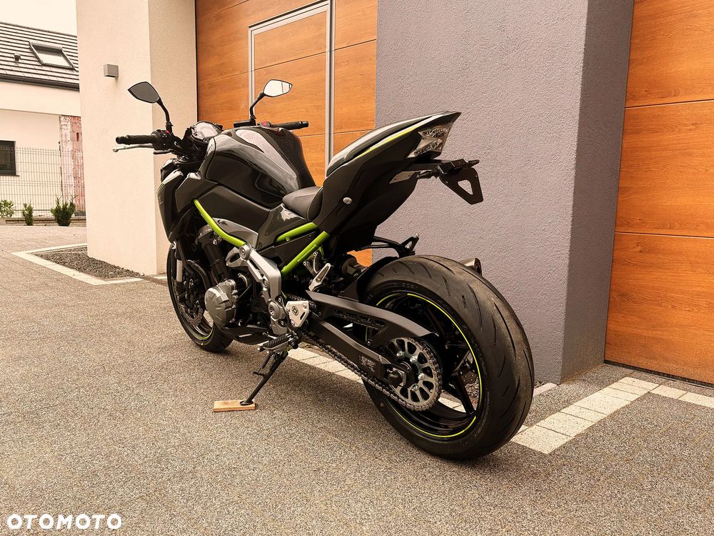 Kawasaki Z - 6