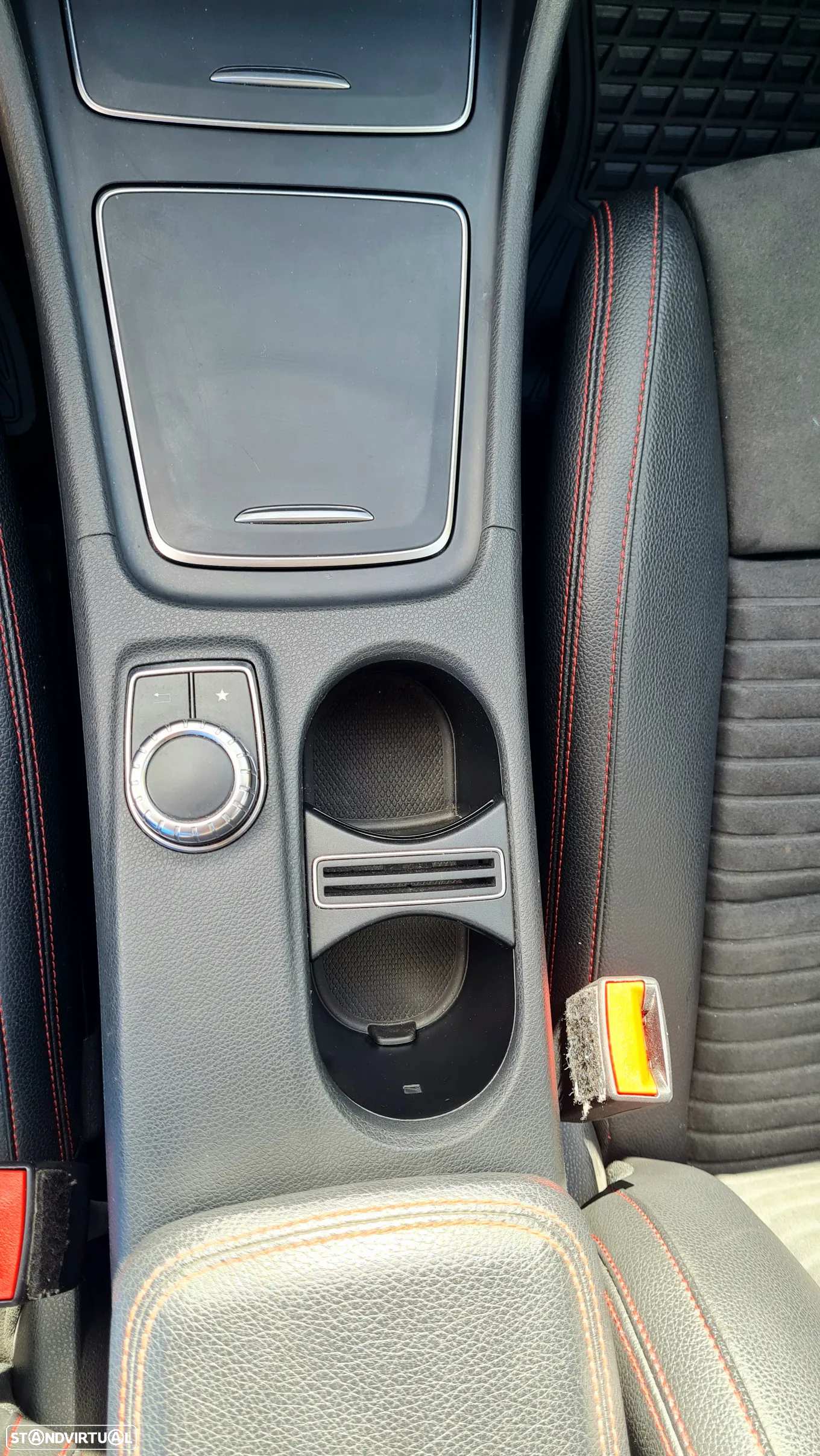 Mercedes-Benz CLA 220 d Shooting Brake AMG Line Aut. - 26