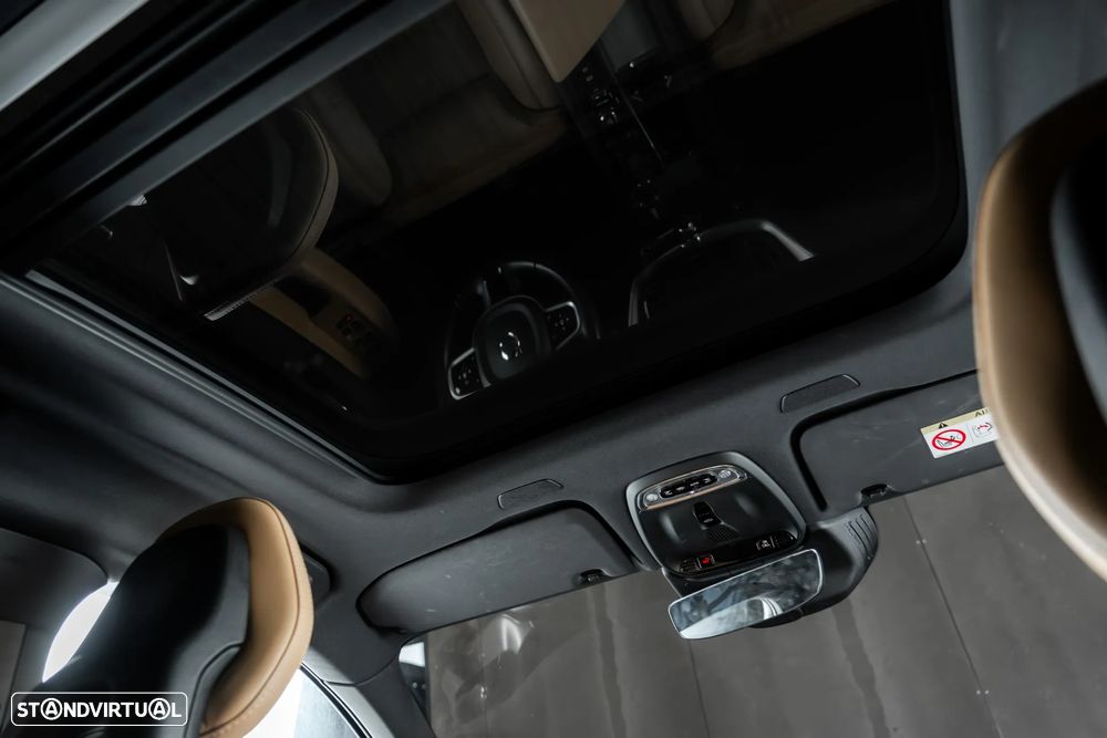 Volvo XC 40 2.0 D4 Inscription AWD - 28