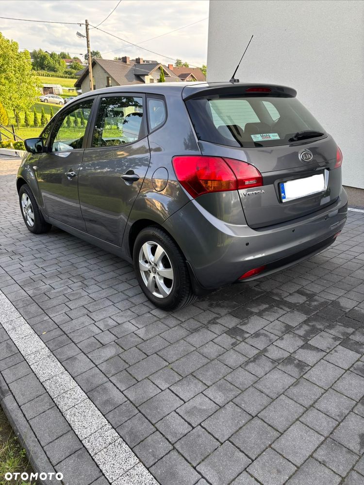 Kia Venga 1.4 L - 2