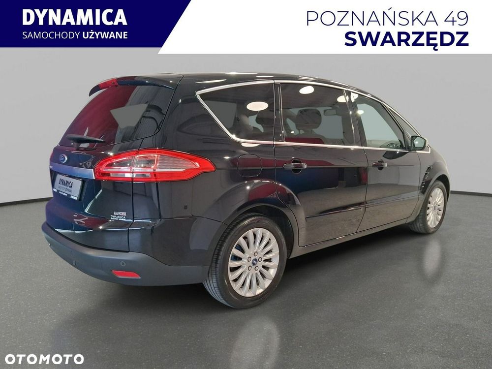 Ford S-Max - 8