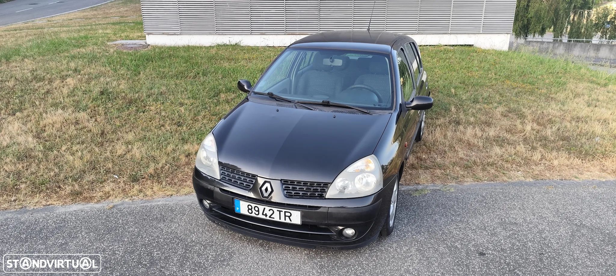Renault Clio 1.2 16V Privilège - 1
