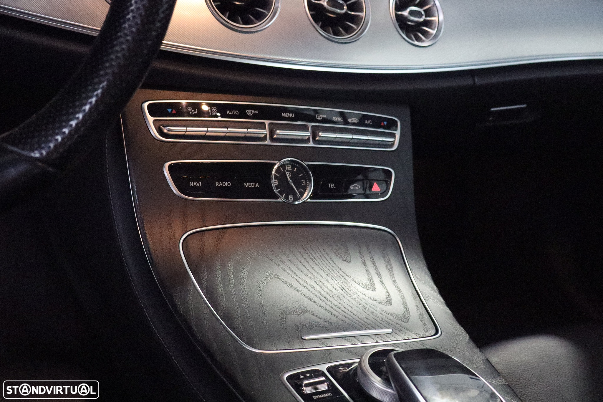 Mercedes-Benz E 220 d AMG Line Aut. - 11