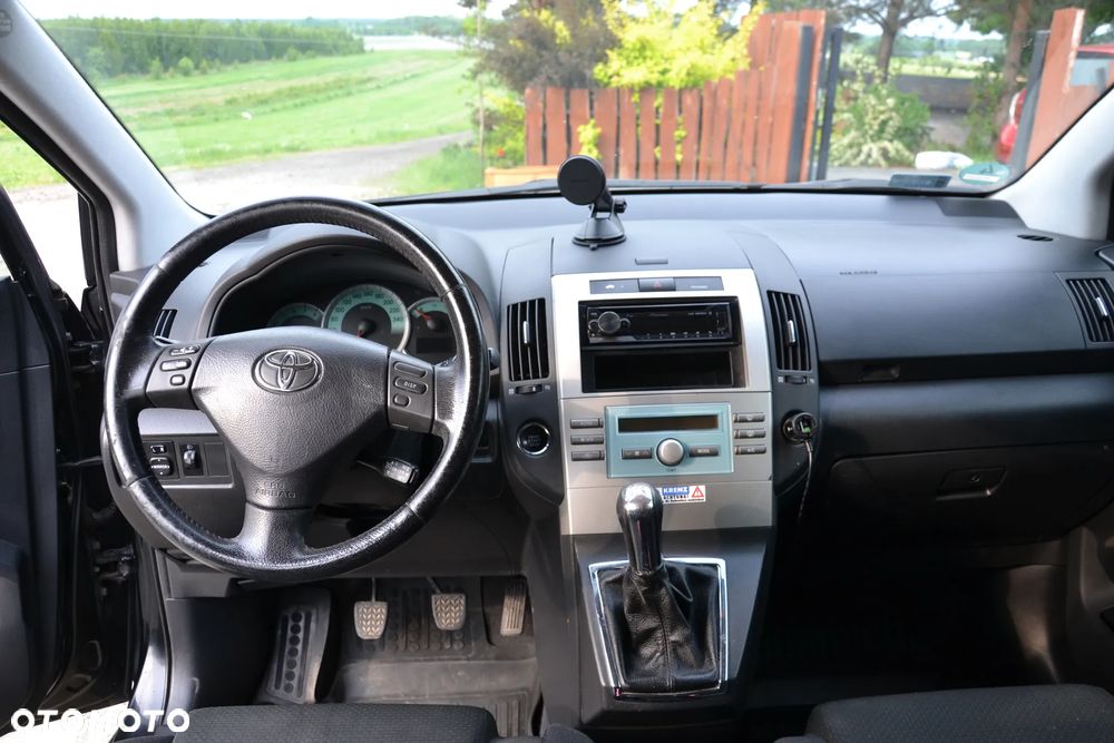 Toyota Verso - 9